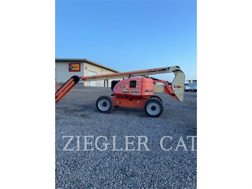JLG 600AJ Nacele cu brat articulat