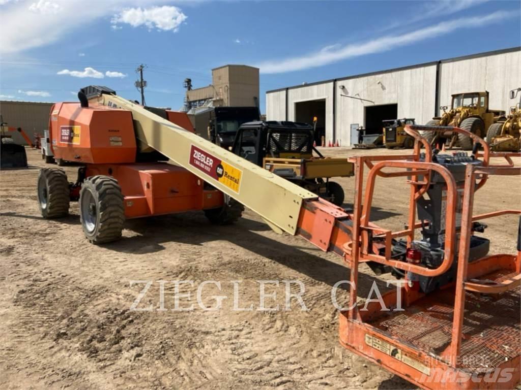 JLG 600S Nacele cu brat articulat