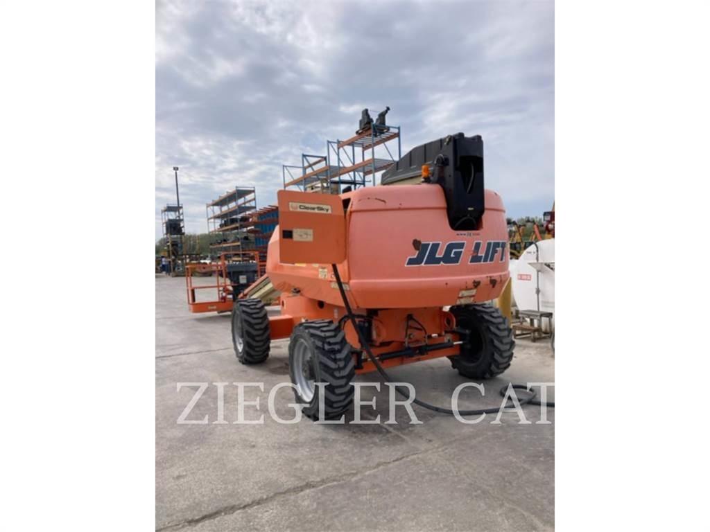 JLG 600S Nacele cu brat articulat