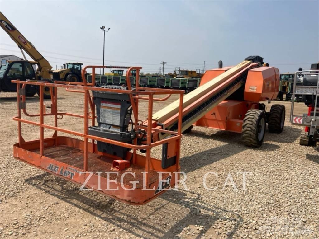 JLG 600S Nacele cu brat articulat