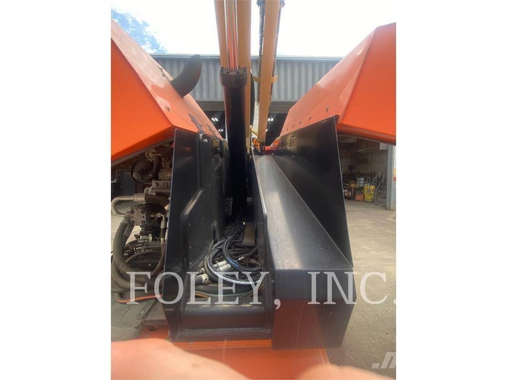 JLG 600S Nacele cu brat articulat