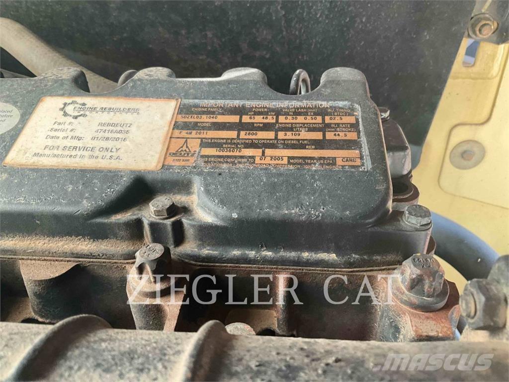 JLG 600S Nacele cu brat articulat