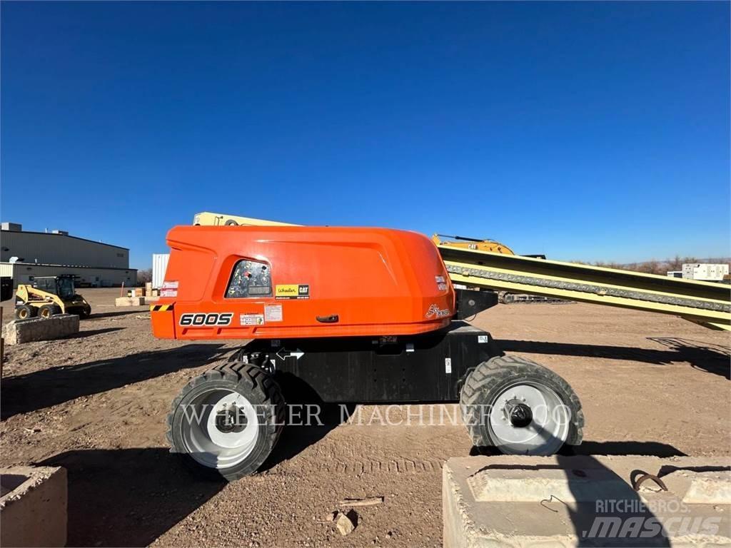 JLG 600S SP Nacele cu brat articulat