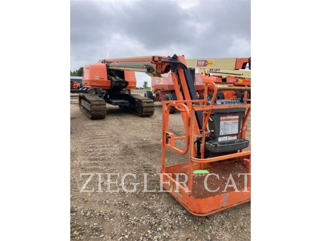 JLG 600SJC Nacele cu brat articulat