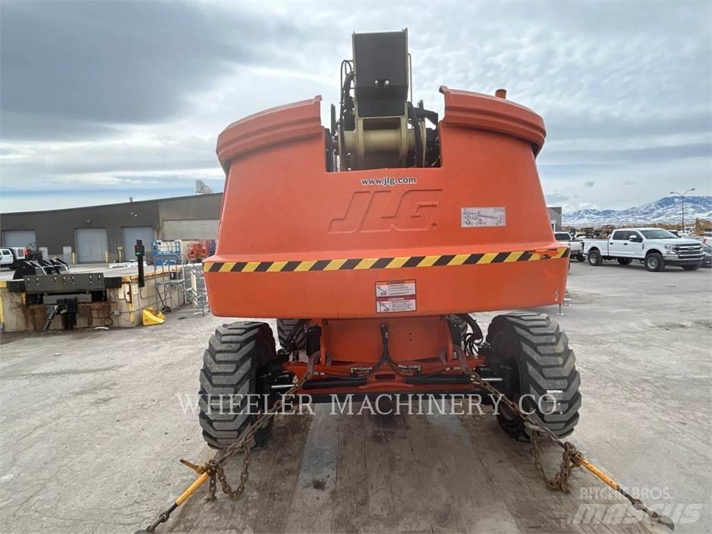 JLG 660SJ Nacele cu brat articulat