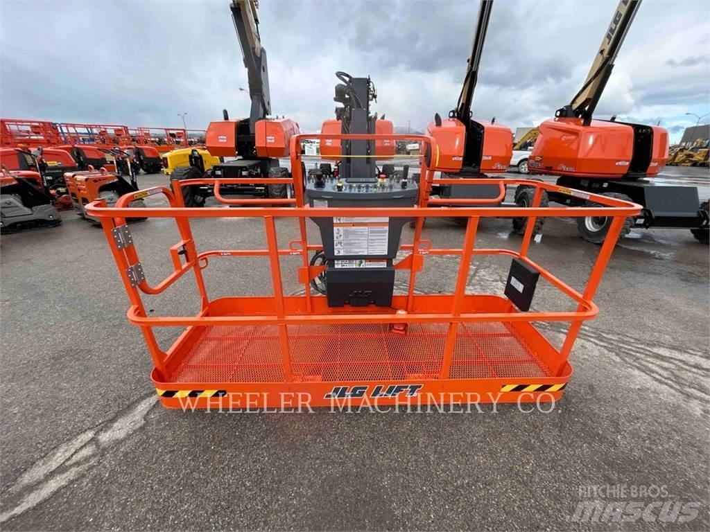 JLG 660SJ Nacele cu brat articulat