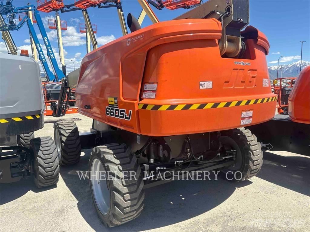 JLG 660SJ Nacele cu brat articulat