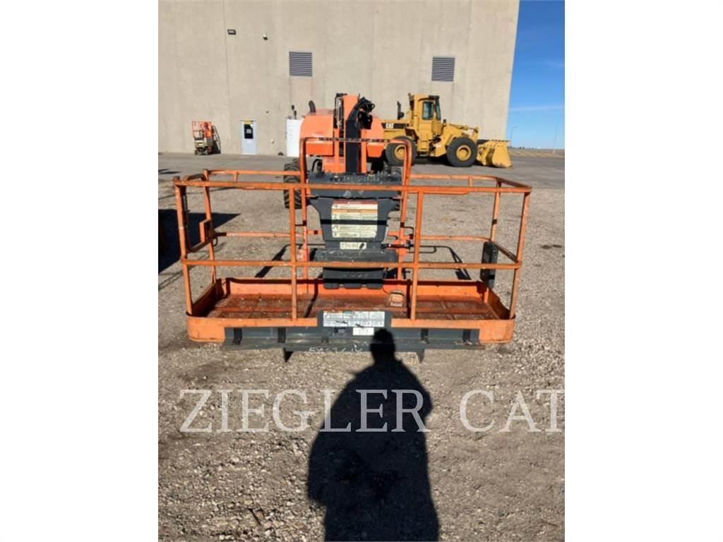 JLG 660SJ Nacele cu brat articulat