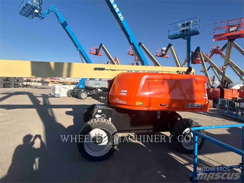 JLG 660SJ Nacele cu brat articulat