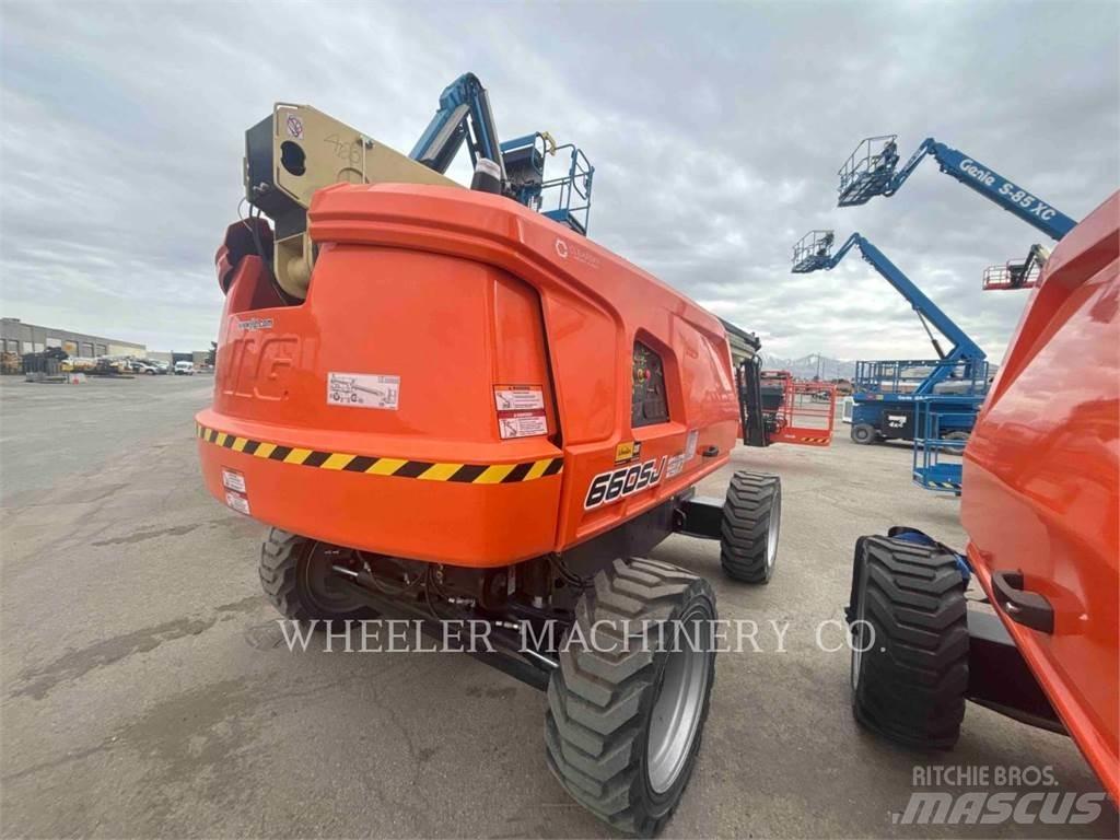 JLG 660SJ Nacele cu brat articulat