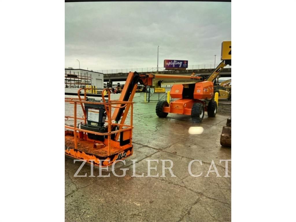 JLG 660SJ Nacele cu brat articulat