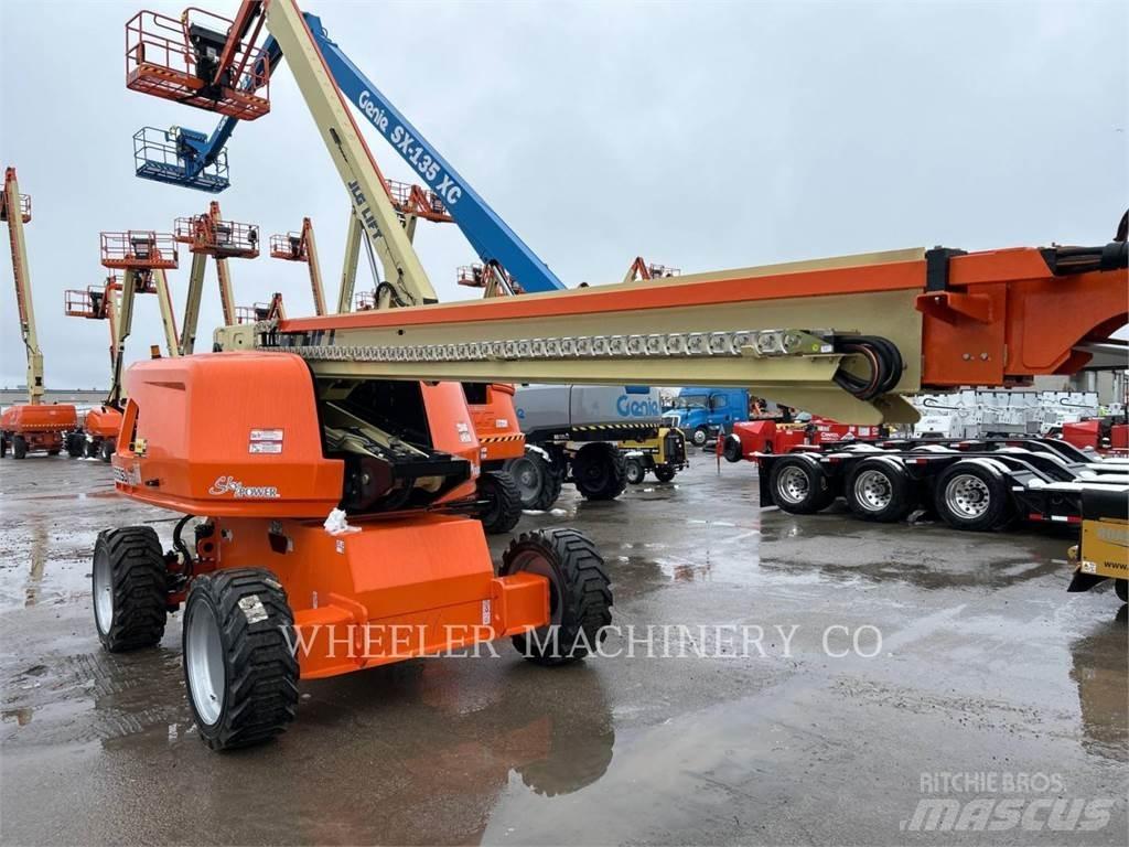 JLG 660SJ SP Nacele cu brat articulat