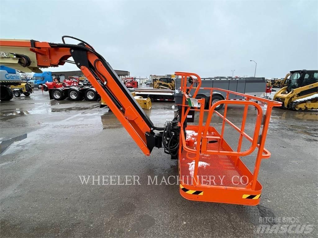 JLG 660SJ SP Nacele cu brat articulat