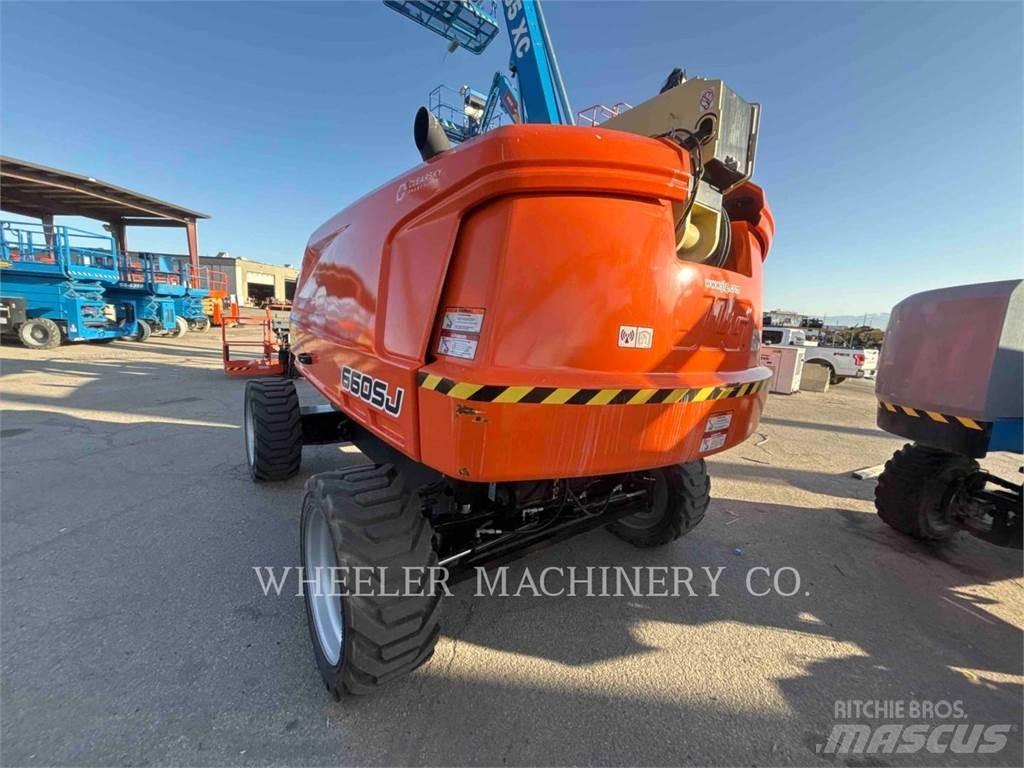 JLG 660SJ SP Nacele cu brat articulat