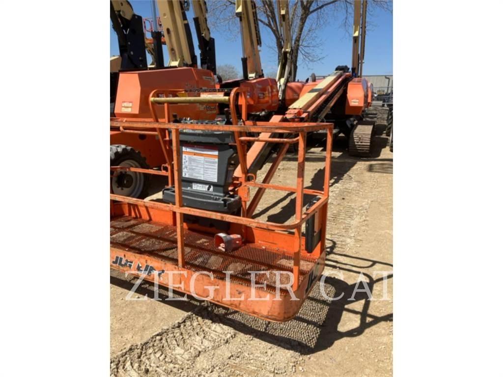 JLG 660SJC Nacele cu brat articulat