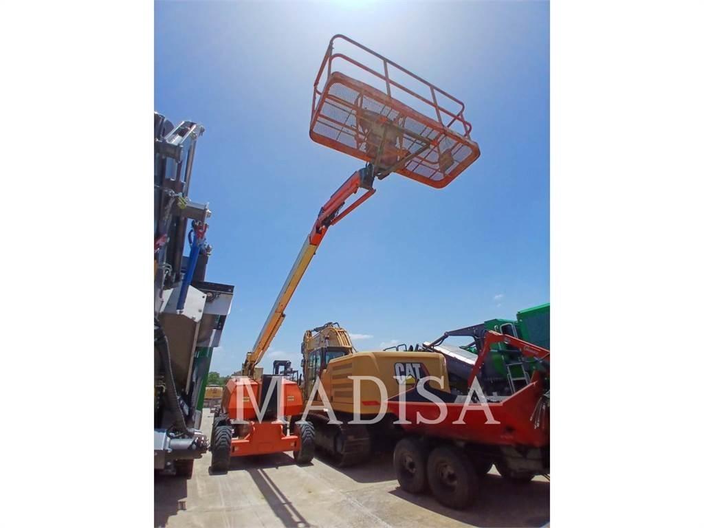 JLG 800 AJ Nacele cu brat articulat