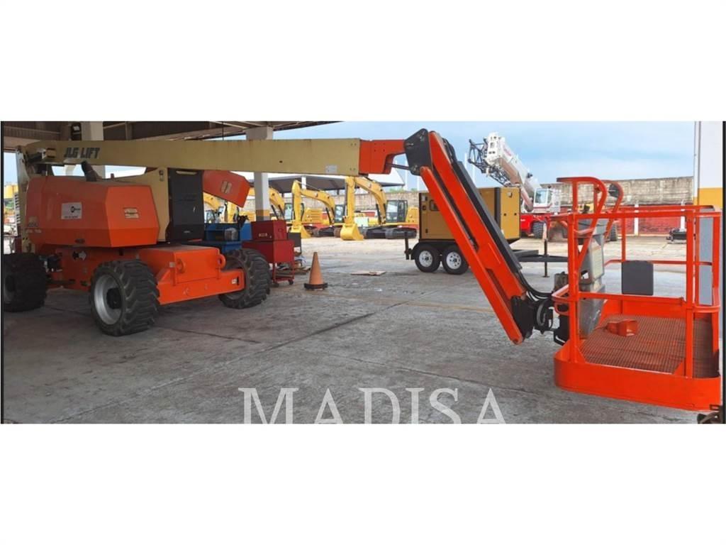 JLG 800 AJ Nacele cu brat articulat