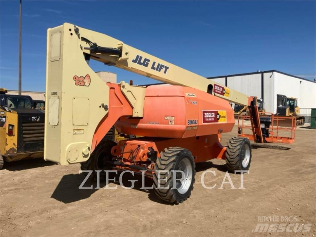 JLG 800AJ Nacele cu brat articulat