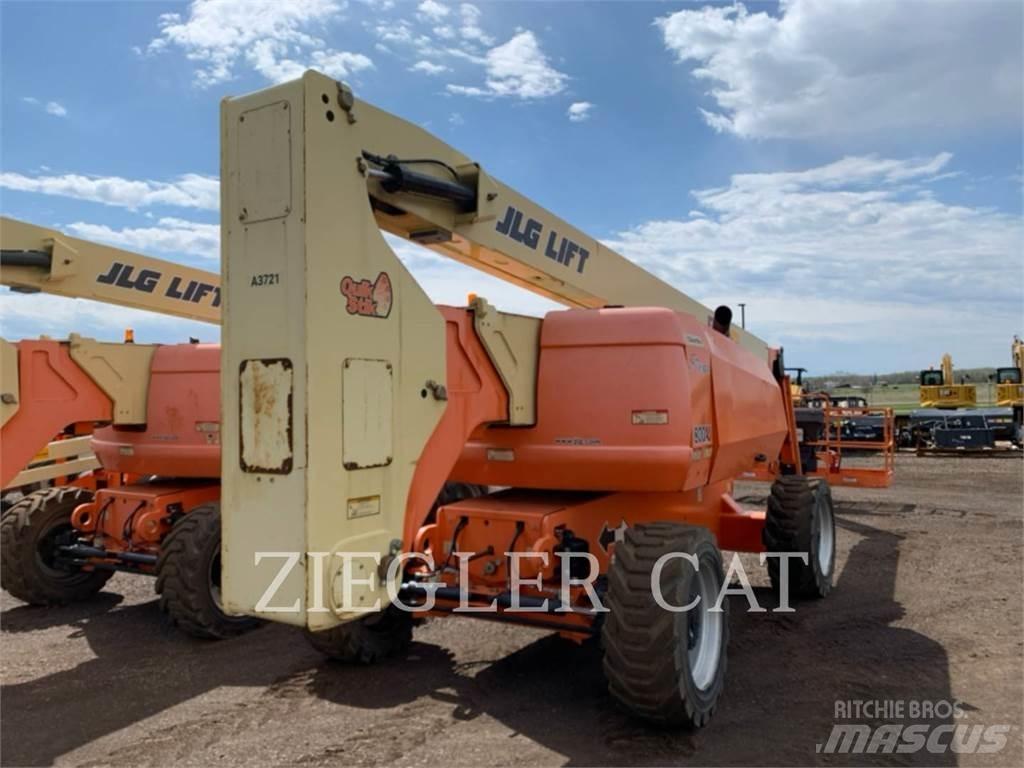 JLG 800AJ Nacele cu brat articulat