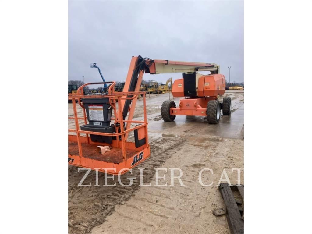JLG 800AJ Nacele cu brat articulat
