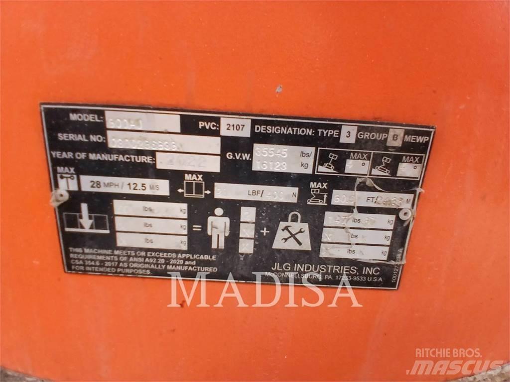 JLG 800AJ Nacele cu brat articulat