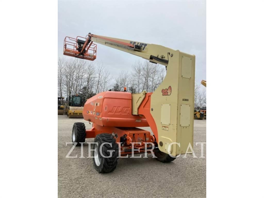 JLG 800AJ Nacele cu brat articulat