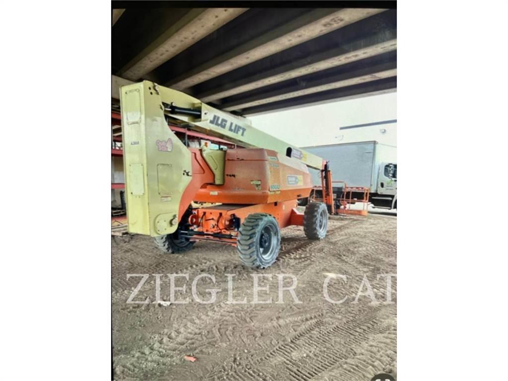 JLG 800AJ Nacele cu brat articulat