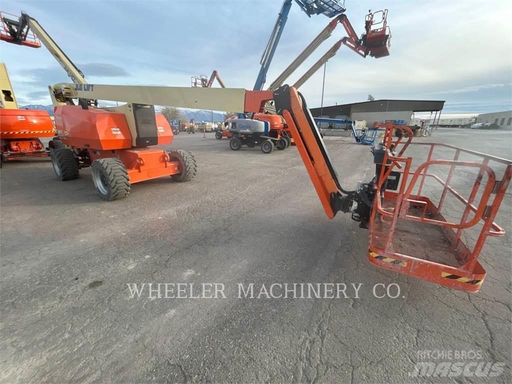 JLG 800AJ SP Nacele cu brat articulat