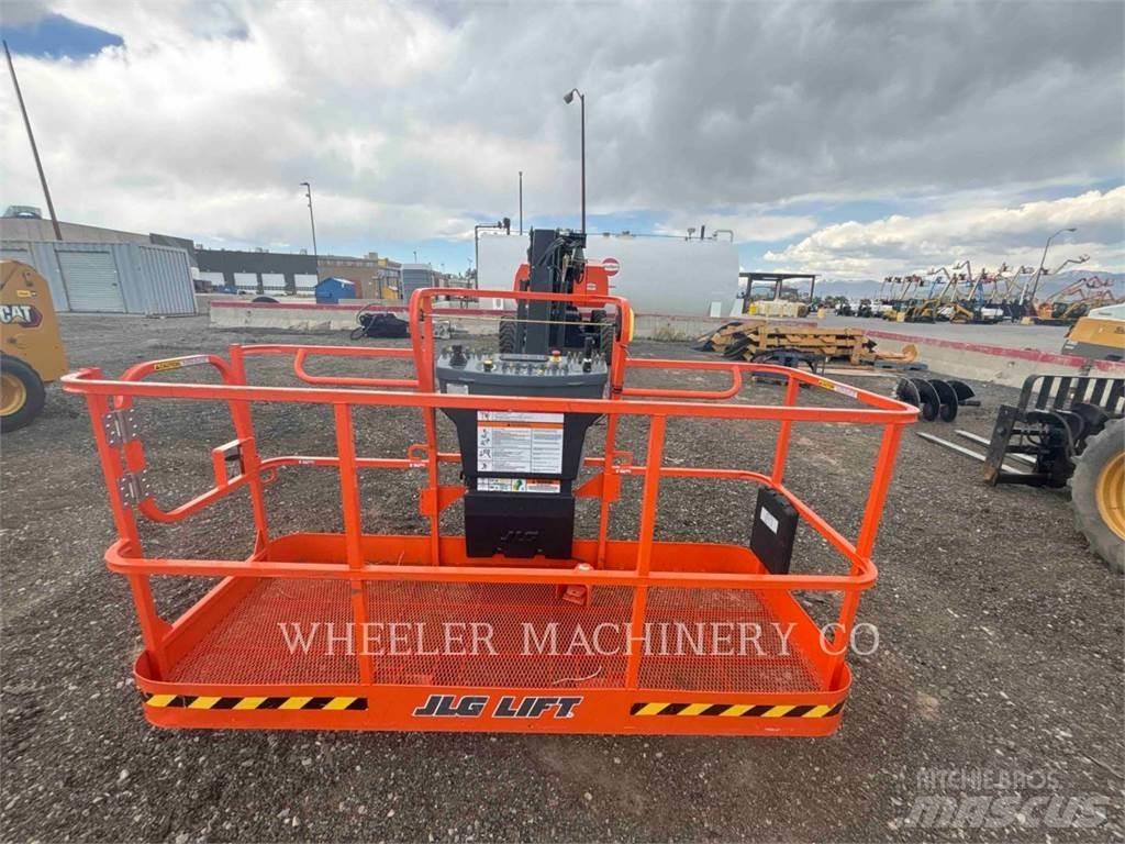 JLG 860SJ Nacele cu brat articulat