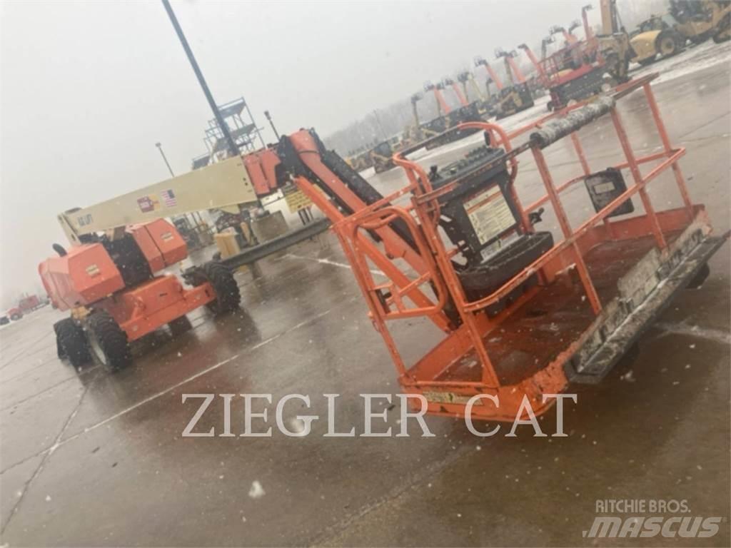 JLG 860SJ Nacele cu brat articulat