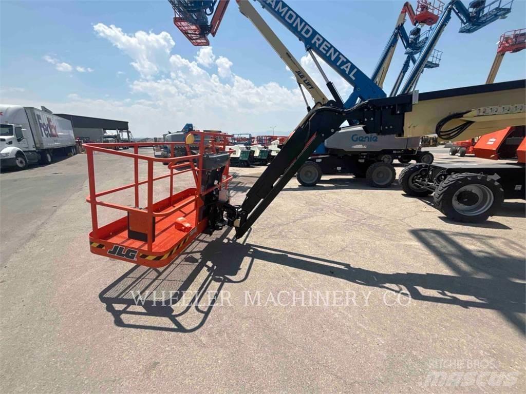 JLG 860SJ Nacele cu brat articulat