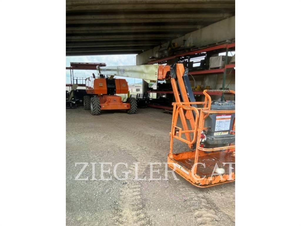 JLG 860SJ Nacele cu brat articulat
