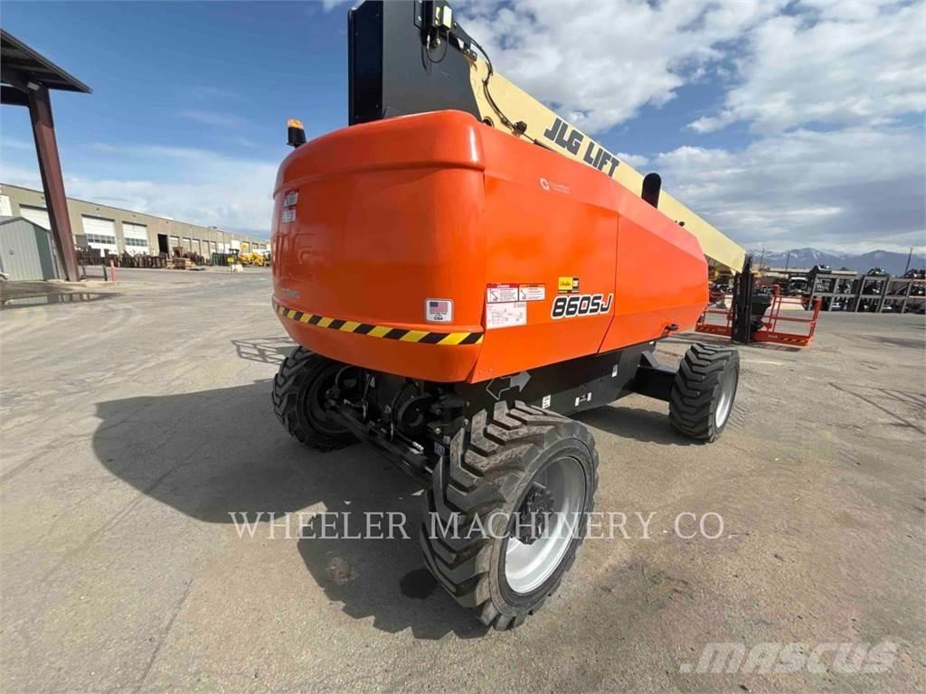 JLG 860SJ Nacele cu brat articulat