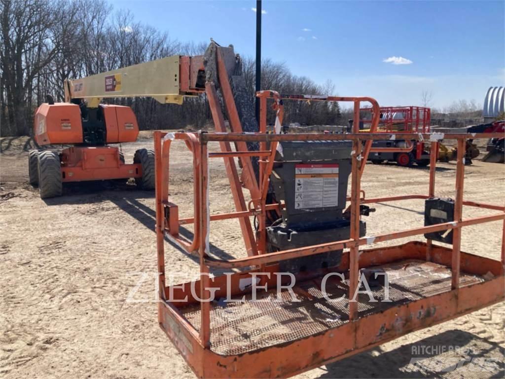 JLG 860SJ Nacele cu brat articulat