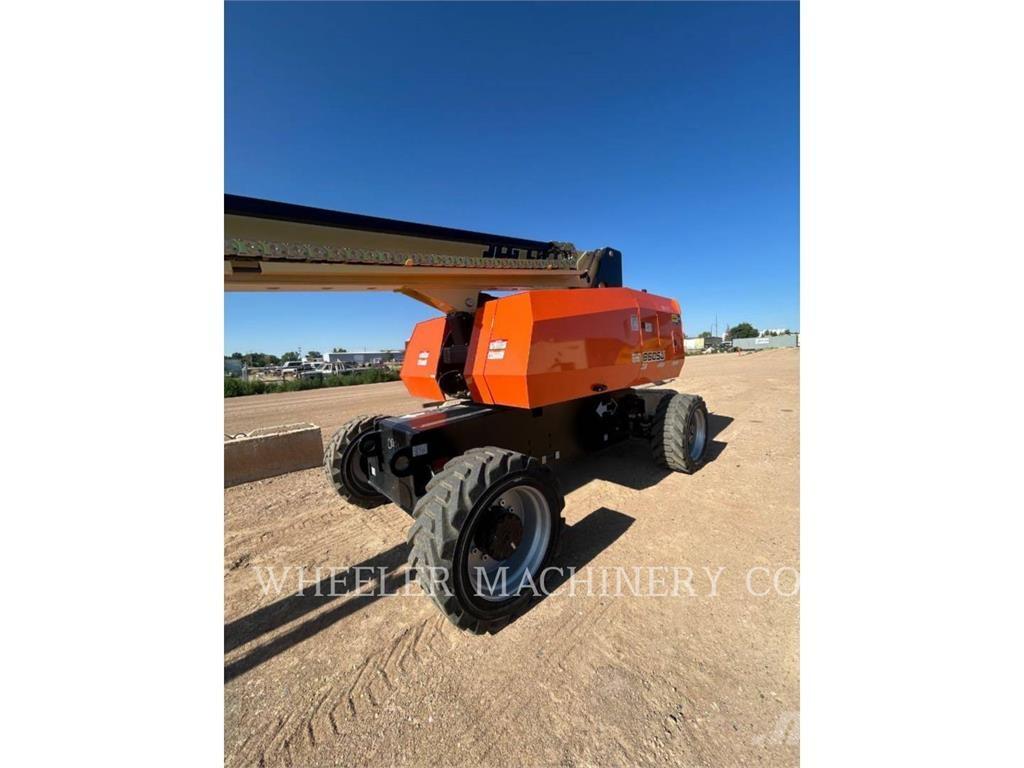 JLG 860SJ Nacele cu brat articulat