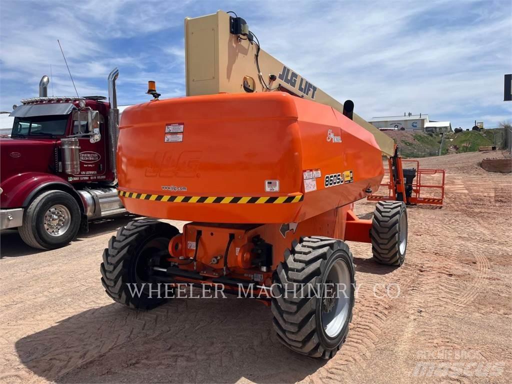 JLG 860SJ SP Nacele cu brat articulat