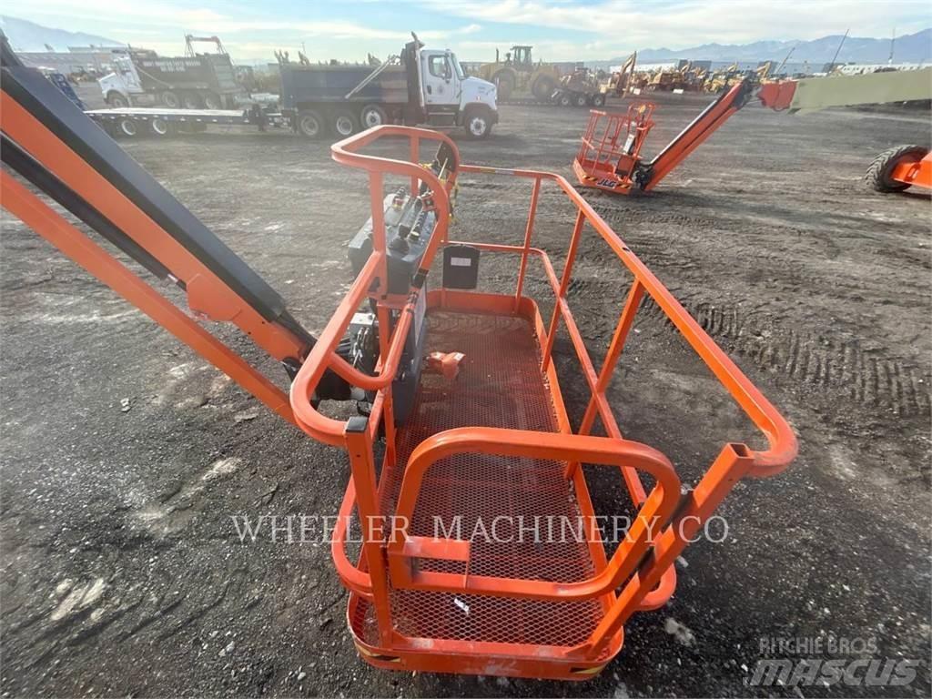 JLG 860SJ SP Nacele cu brat articulat