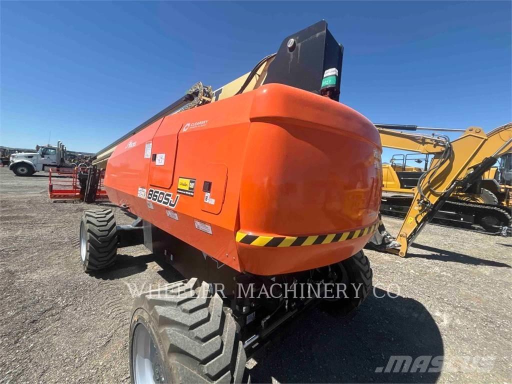 JLG 860SJ SP Nacele cu brat articulat