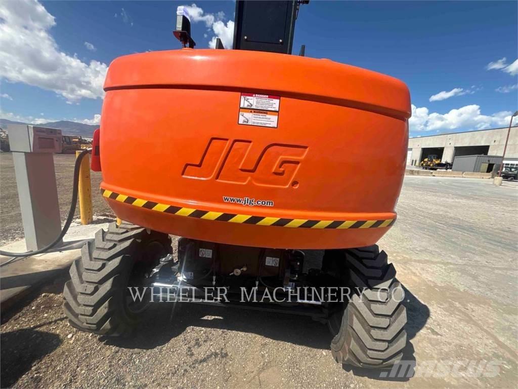 JLG 860SJ SP Nacele cu brat articulat