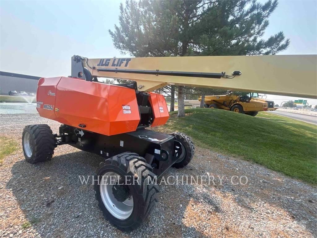 JLG 860SJ SP Nacele cu brat articulat