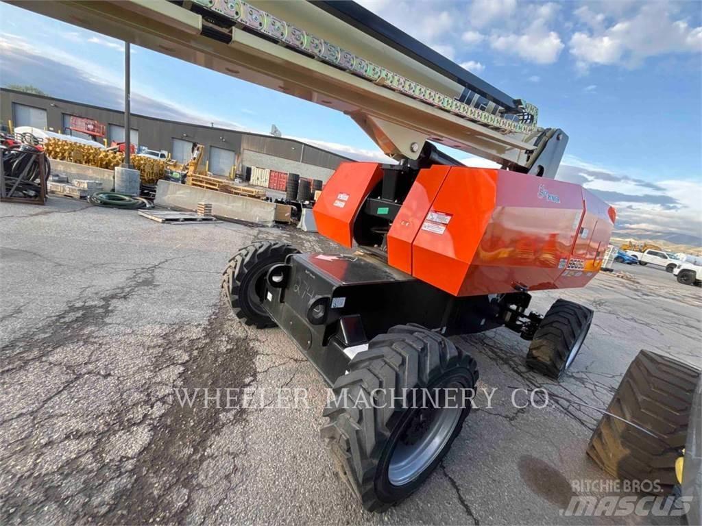 JLG 860SJ SP Nacele cu brat articulat