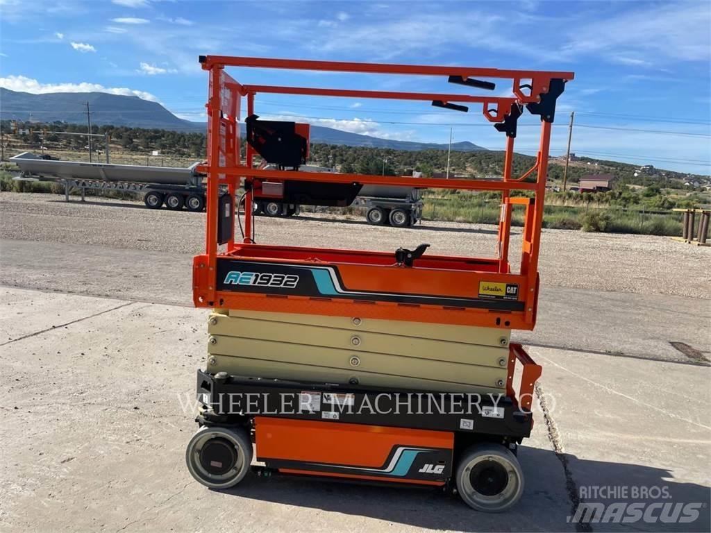 JLG AE1932 Platforme foarfeca