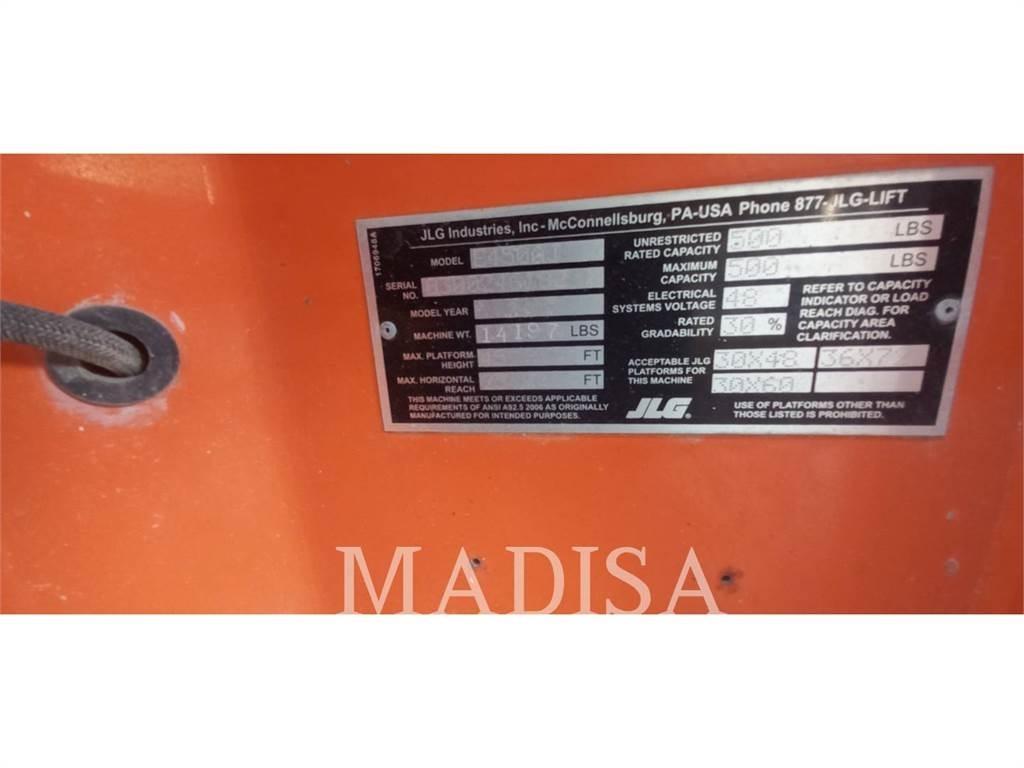 JLG E450AJ Nacele cu brat articulat