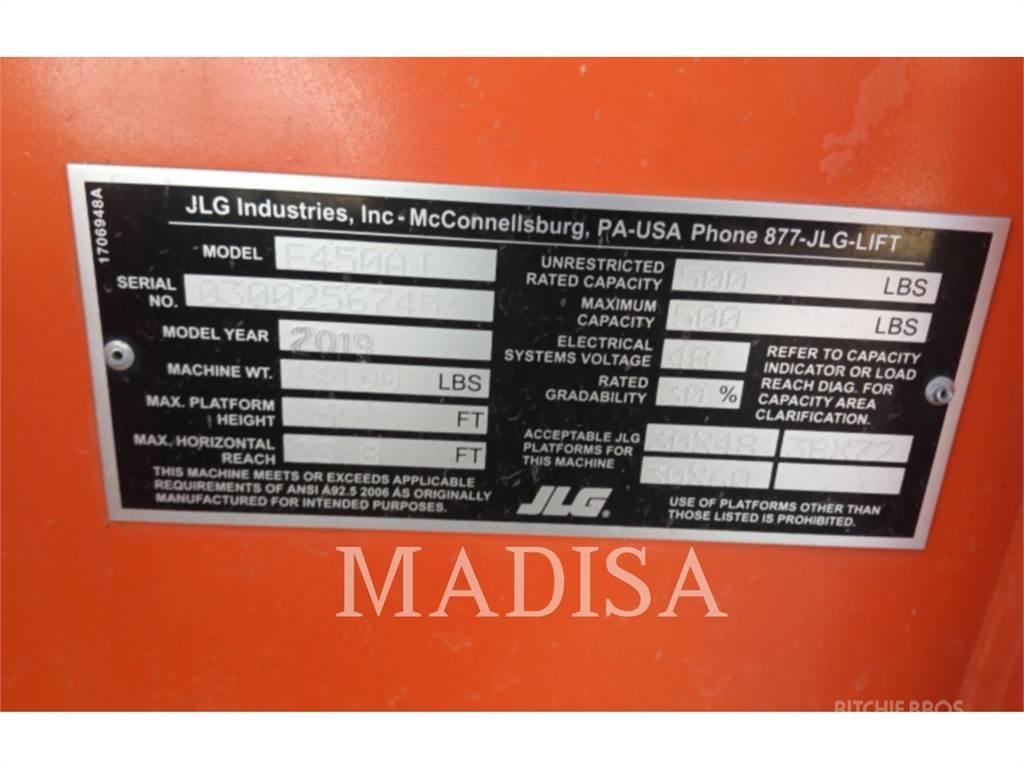 JLG E450AJ Nacele cu brat articulat