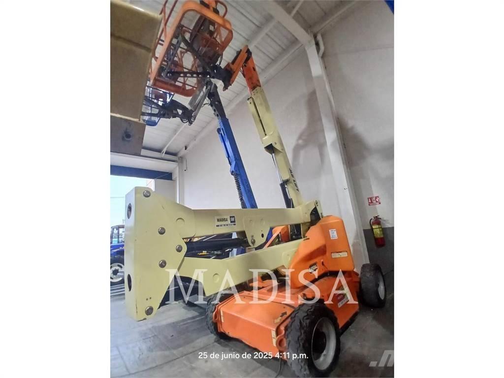JLG E450AJ Alte ascensoare si platforme