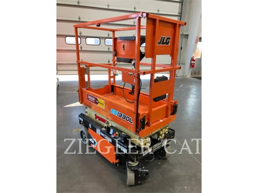 JLG ES1330L Platforme foarfeca