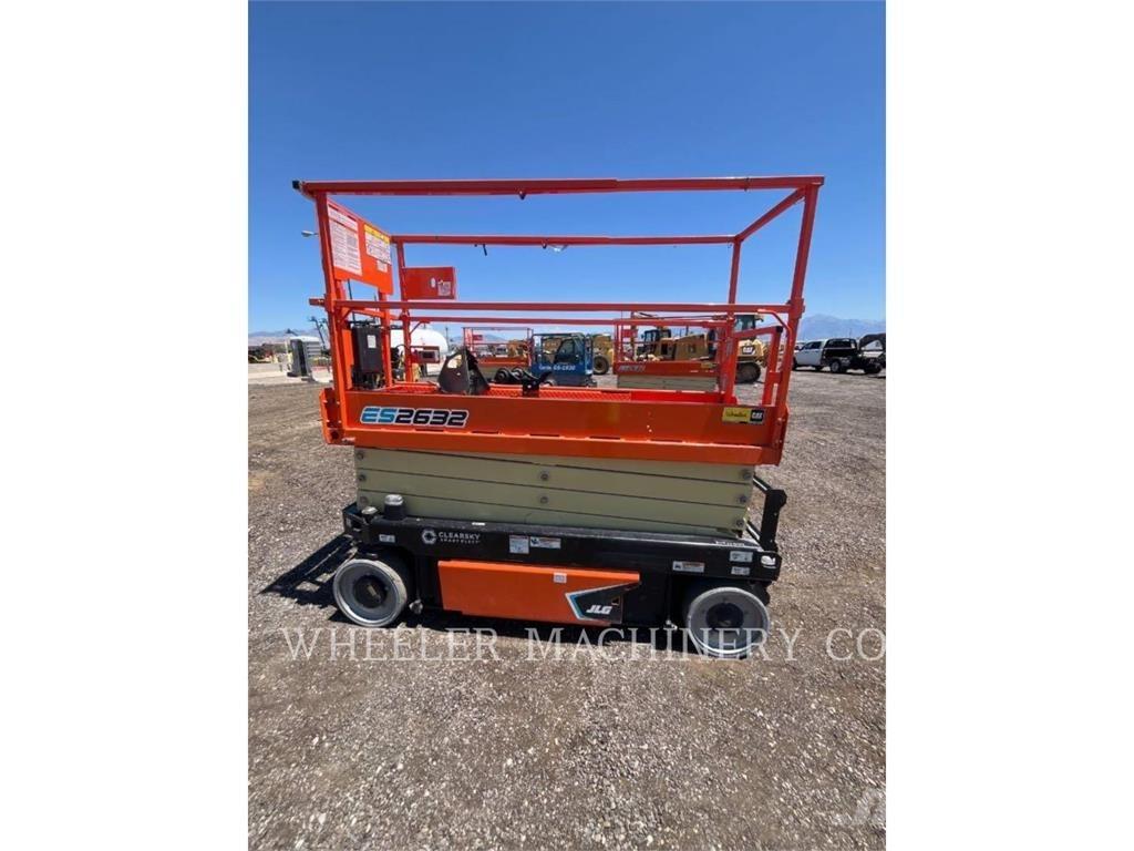JLG ES2632 Platforme foarfeca