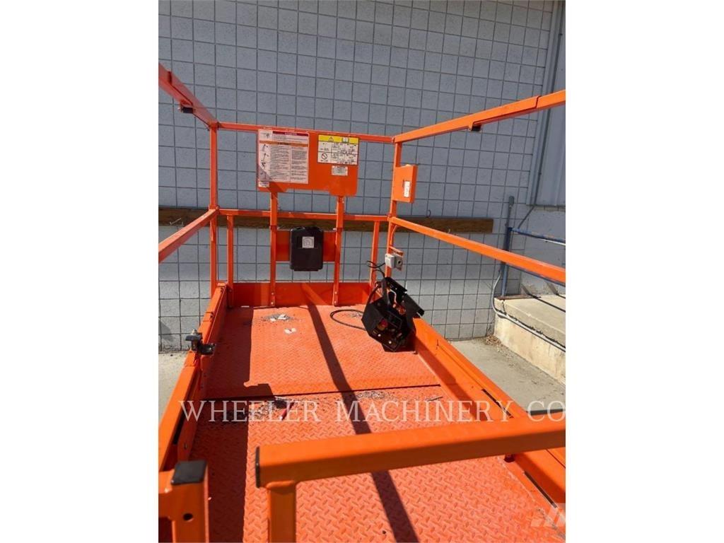 JLG ES2646 Platforme foarfeca