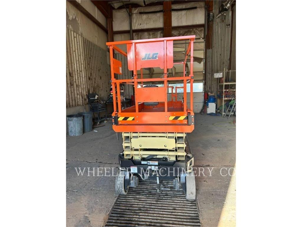 JLG ES2646 Platforme foarfeca