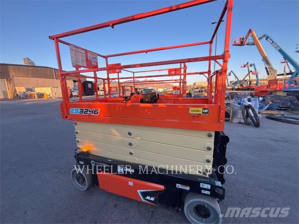 JLG ES3246 Platforme foarfeca